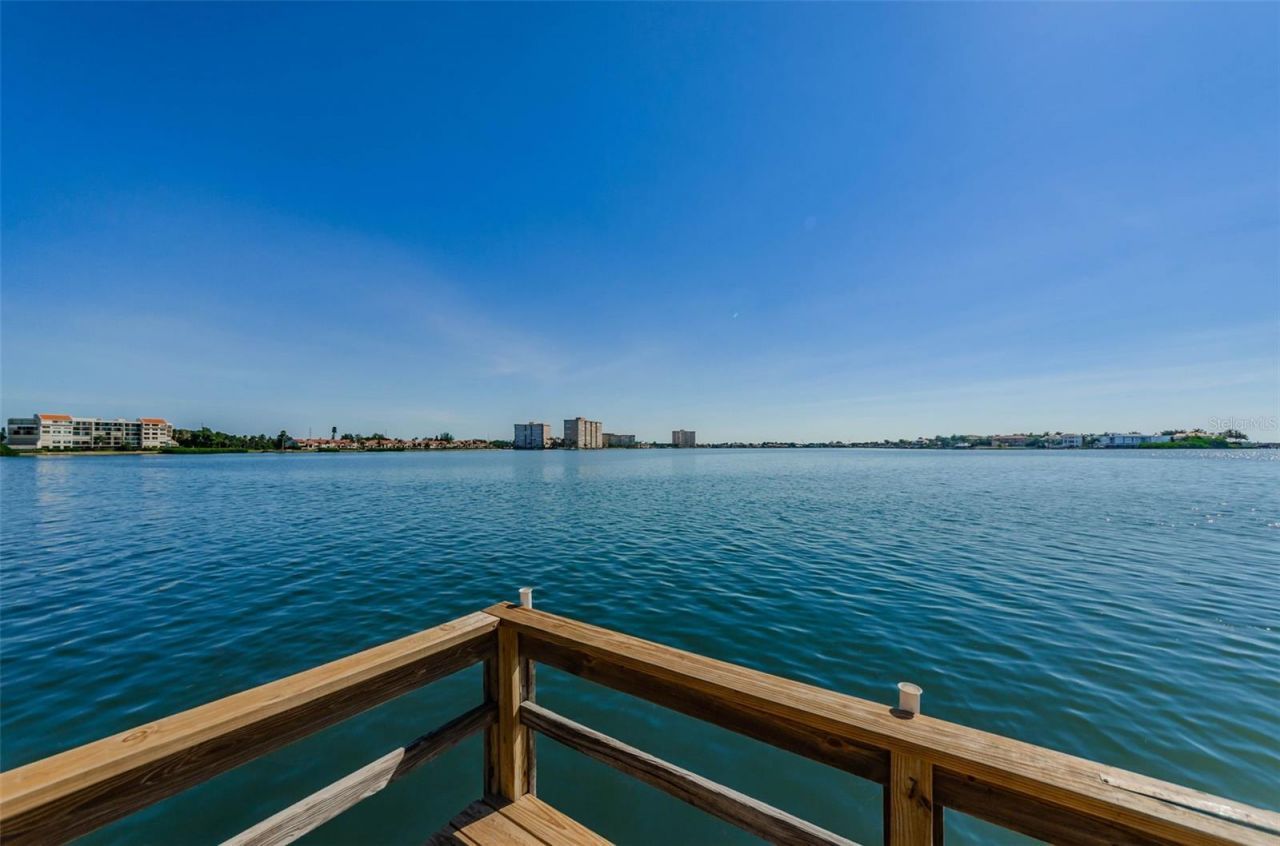 6158 Palma Del Mar Boulevard S, Unit 305, Saint Petersburg, FL 33715 Photo