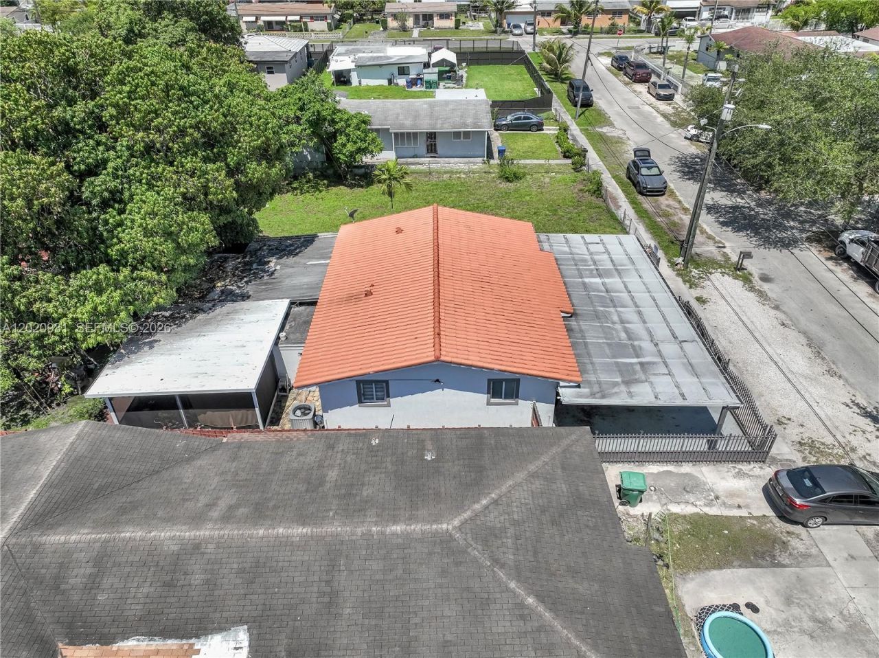 1360 NW 77th St, Miami, FL 33147 Photo