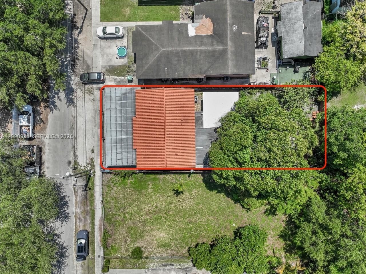 1360 NW 77th St, Miami, FL 33147 Photo