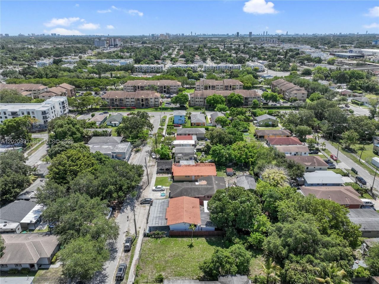 1360 NW 77th St, Miami, FL 33147 Photo