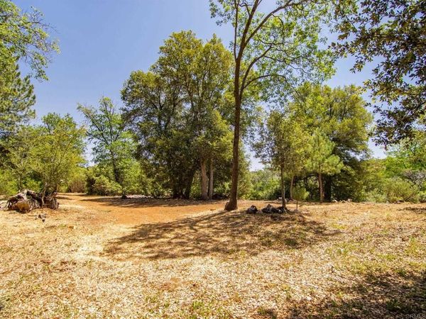 7 West Incense Cedar Road, Julian, CA 92036