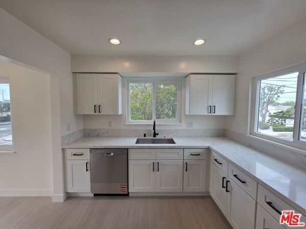 2601 20th Street, Unit 6, Santa Monica, CA 90405