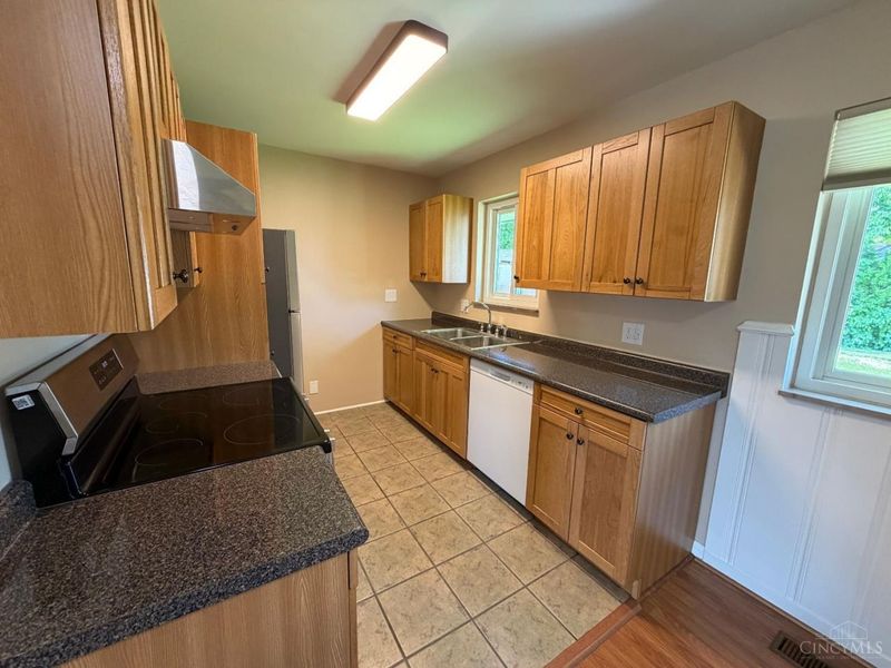 3 Winnebago Drive, Milford, OH 45150 Photo 5