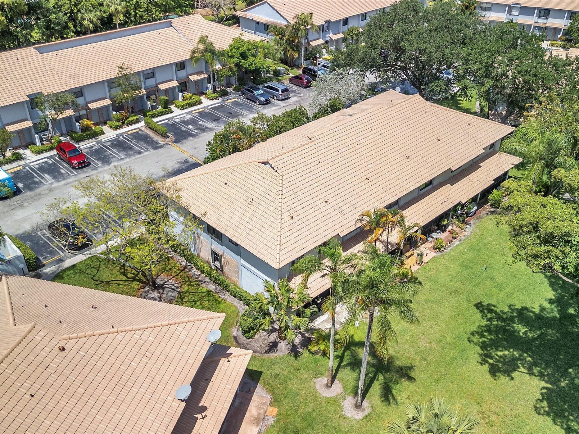 9867 Riverside Drive, Coral Springs, FL 33071 Photo