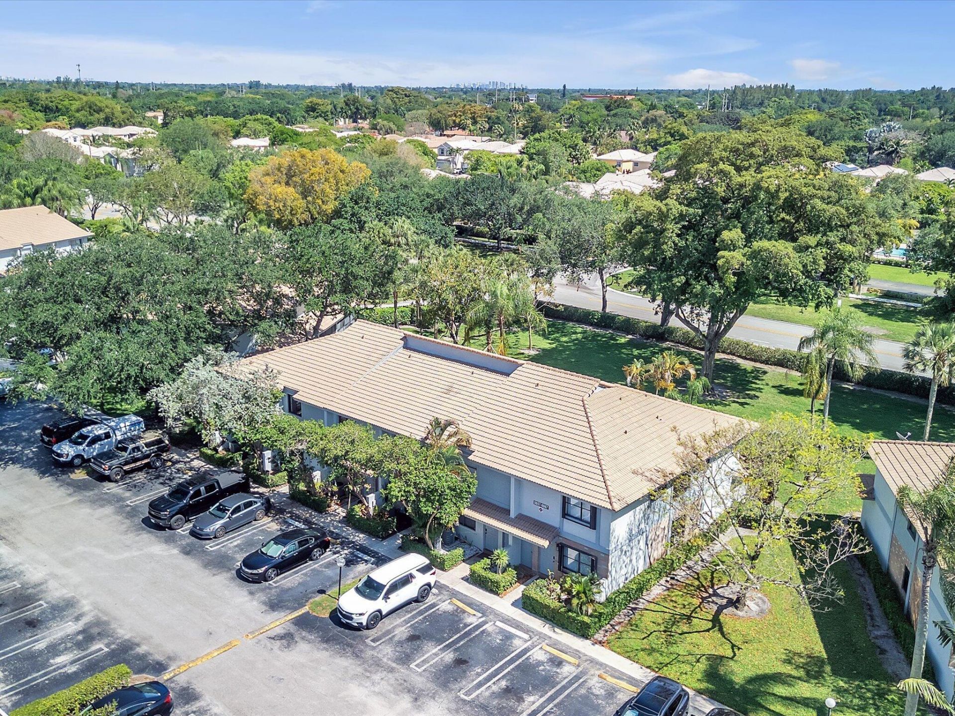 9867 Riverside Drive, Coral Springs, FL 33071 Photo
