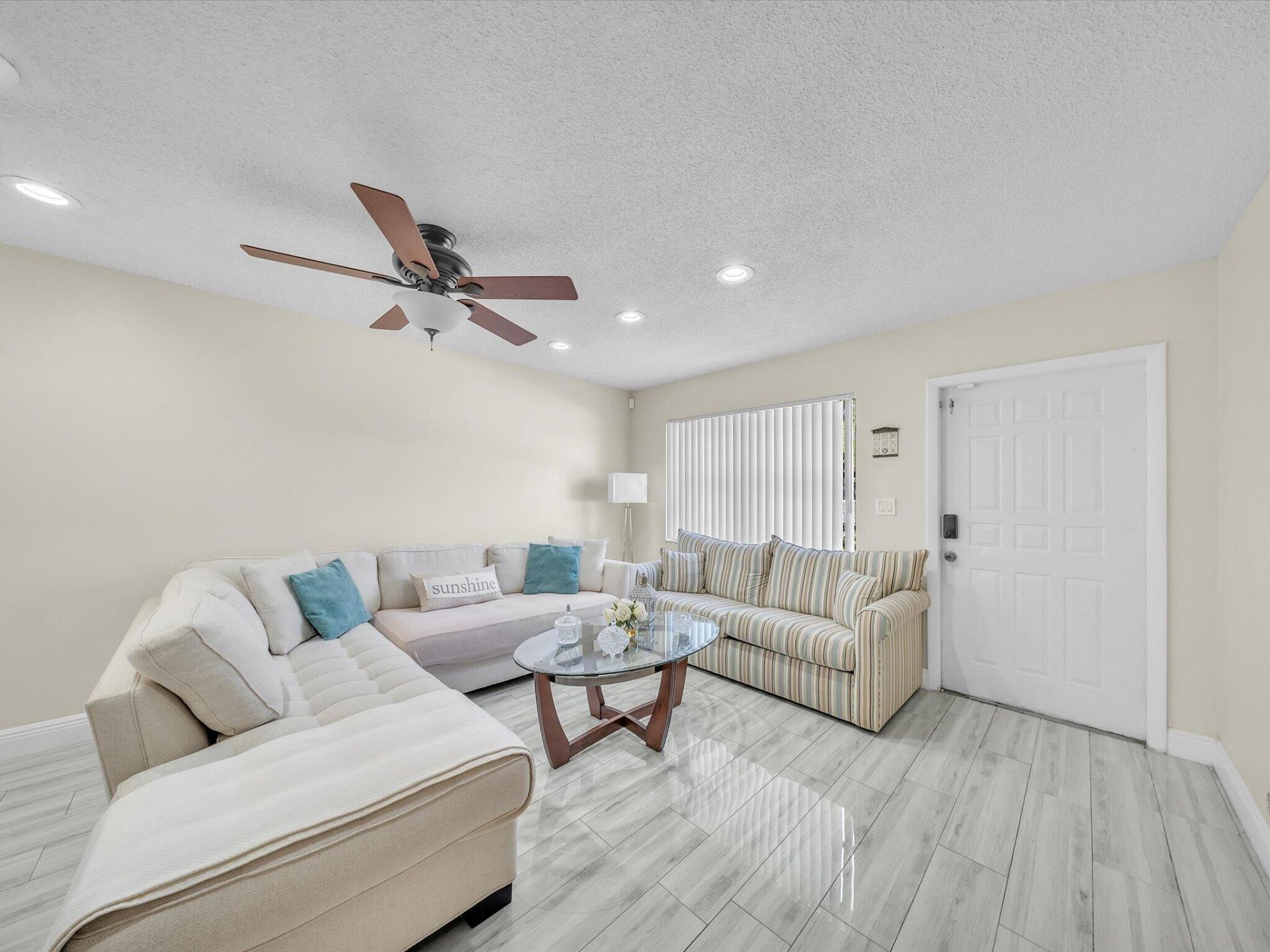 9867 Riverside Drive, Coral Springs, FL 33071 Photo