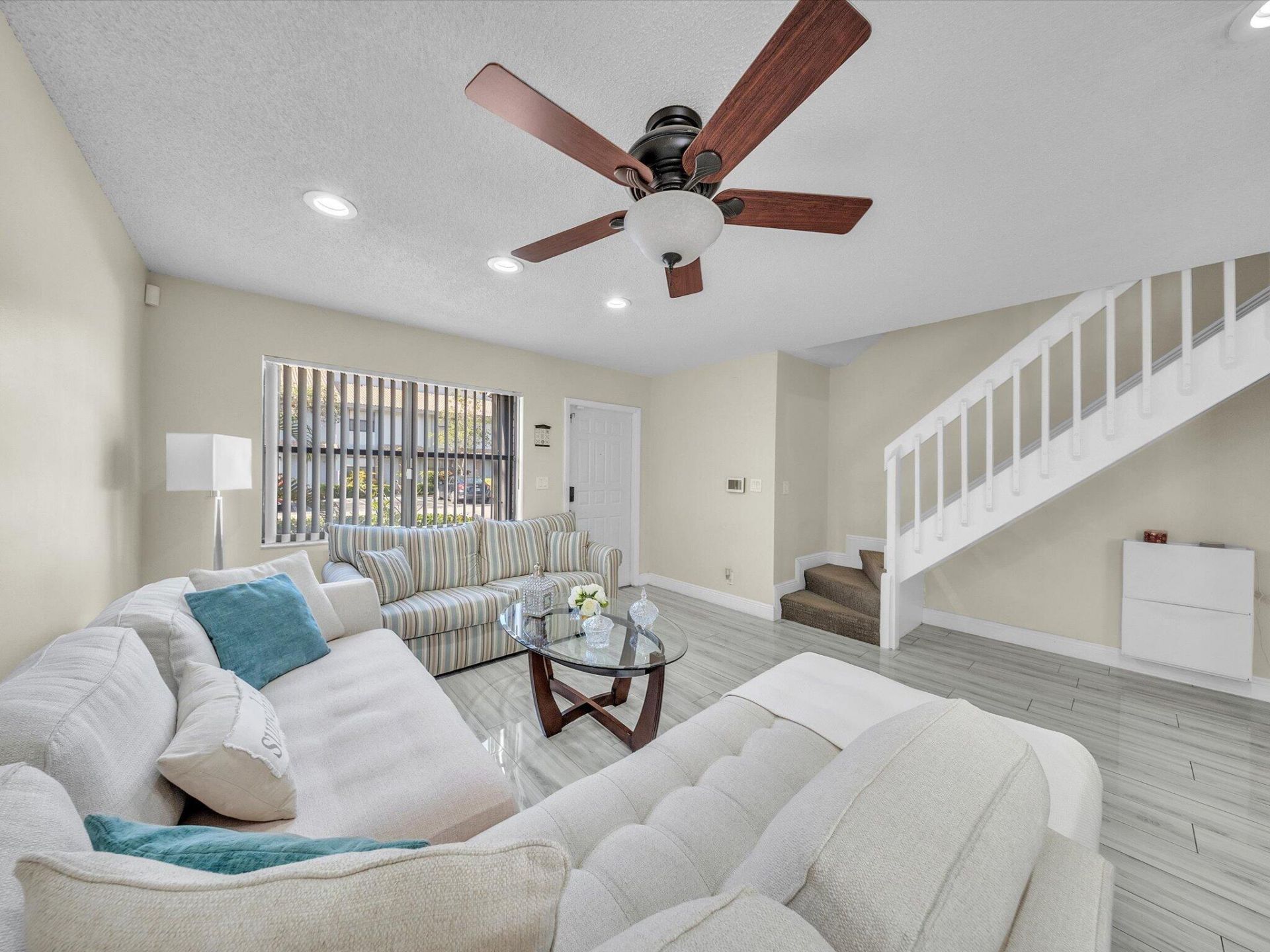 9867 Riverside Drive, Coral Springs, FL 33071 Photo