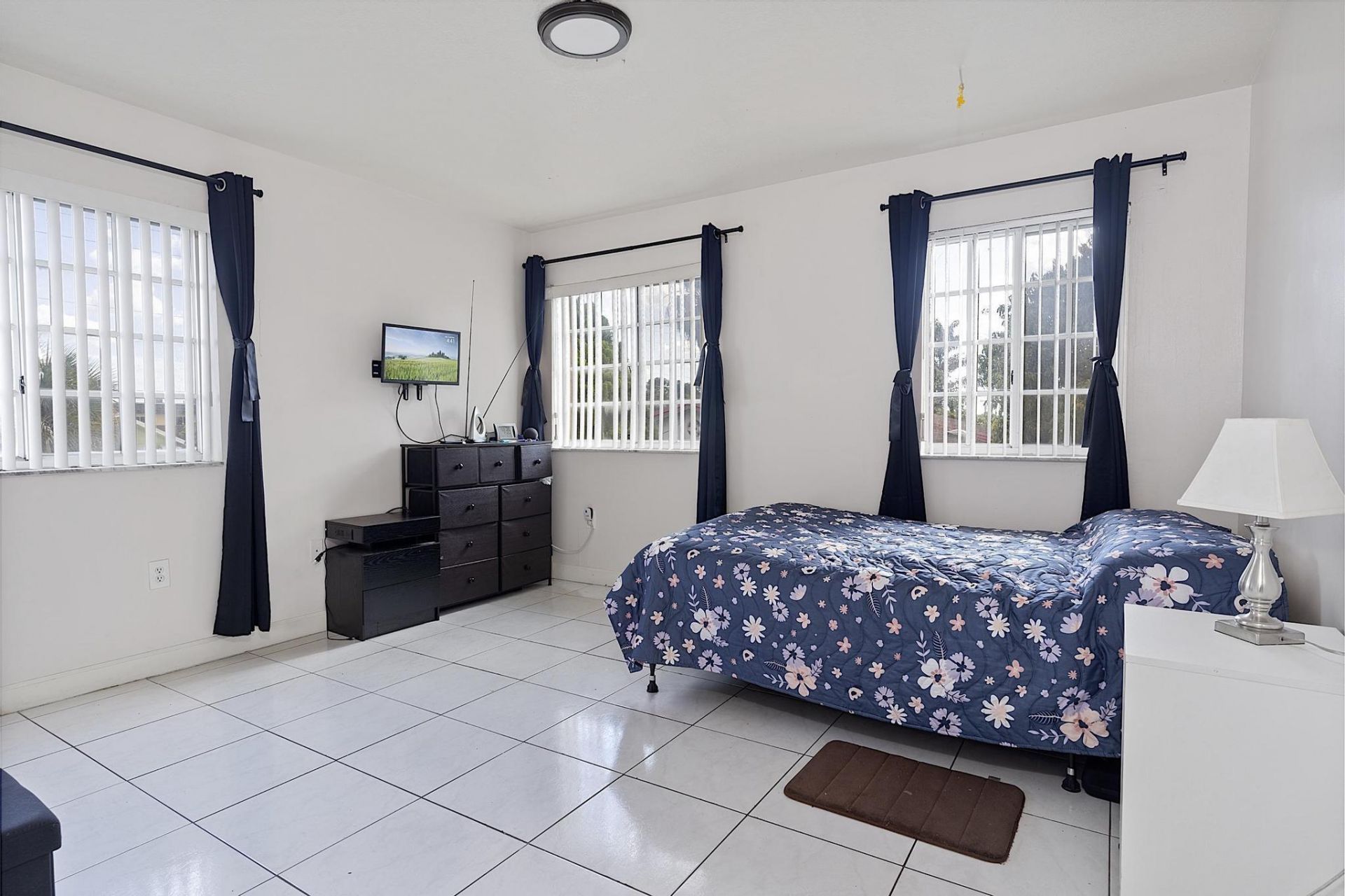 700 SE 9th Court, Unit 206, Hialeah, FL 33010 Photo
