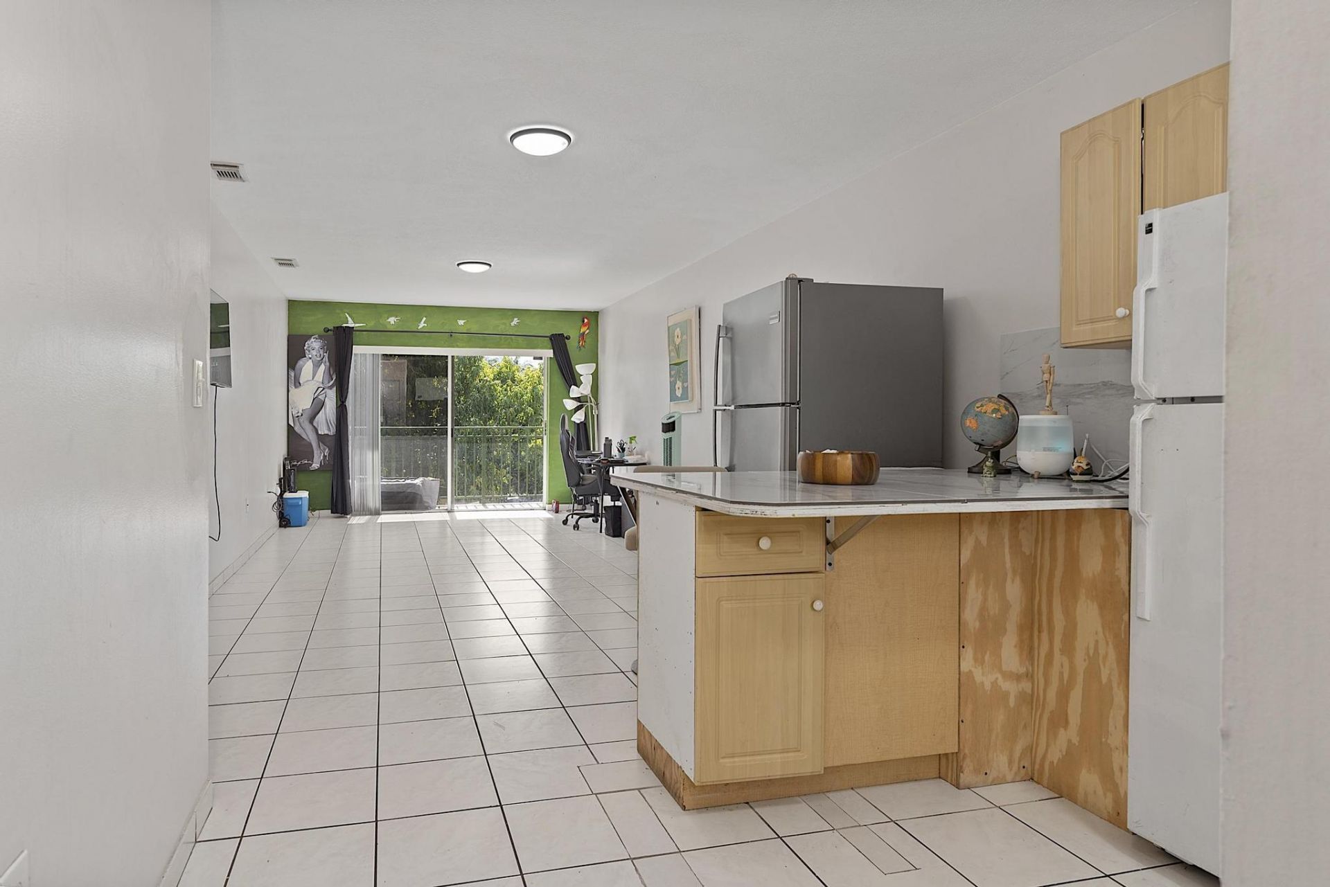 700 SE 9th Court, Unit 206, Hialeah, FL 33010 Photo