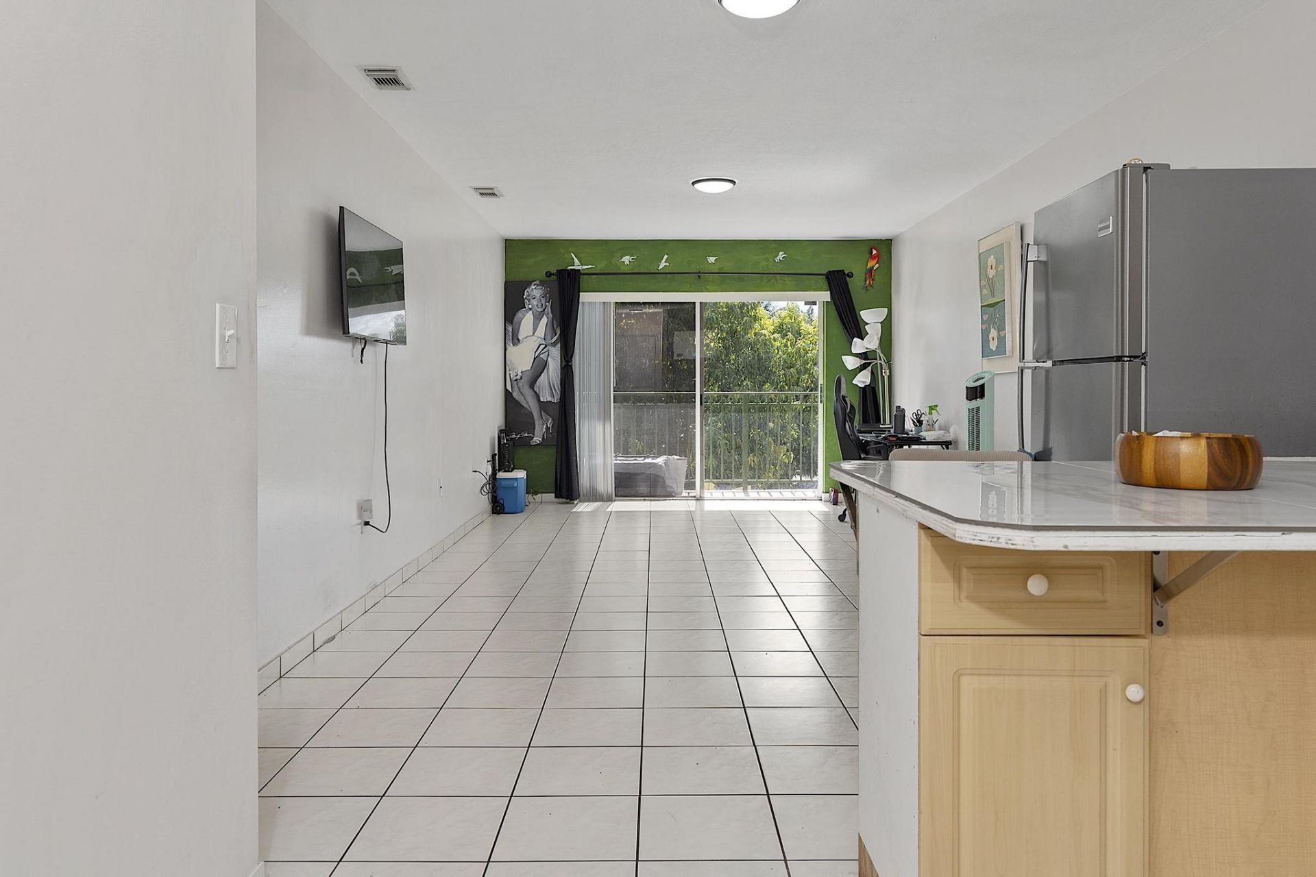 700 SE 9th Court, Unit 206, Hialeah, FL 33010 Photo