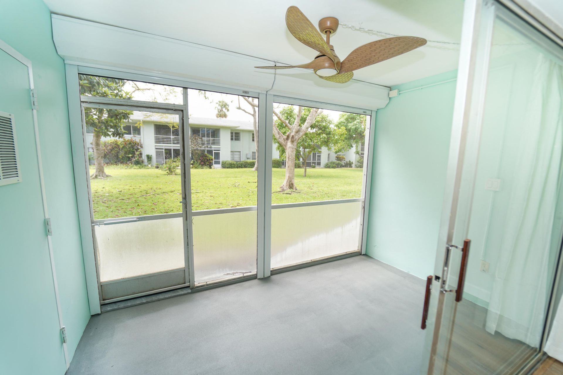 2660 SW 22nd Avenue, Unit 1203, Delray Beach, FL 33445 Photo