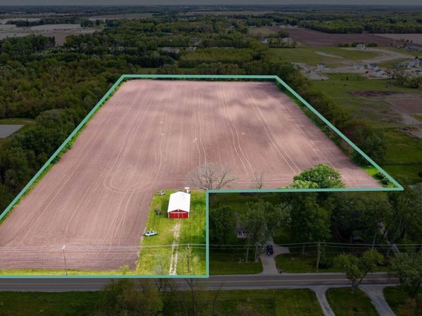 23267 Brick Road, South Bend, IN 46628