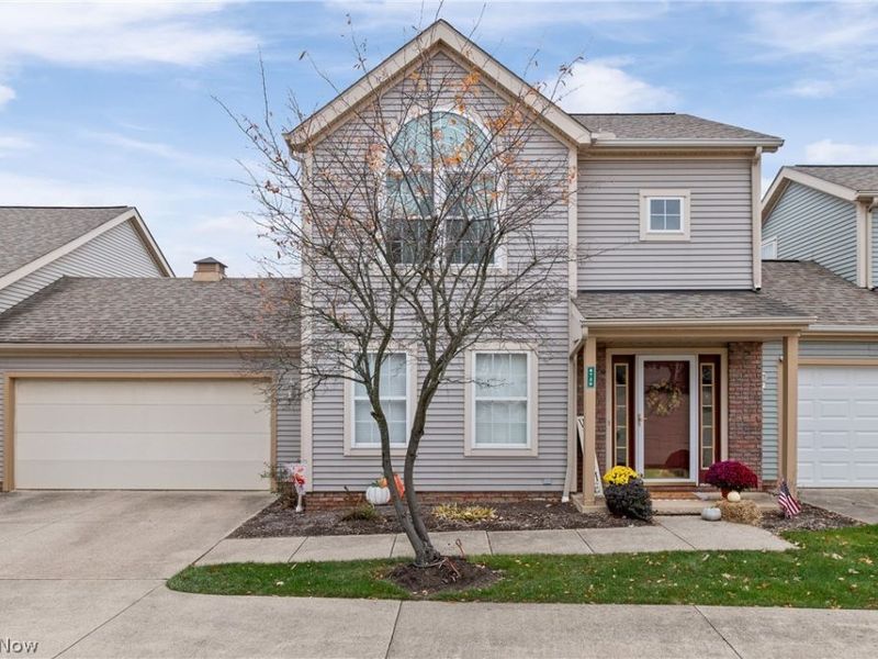 8720 Quailridge Court, Macedonia, OH 44056 Photo 1