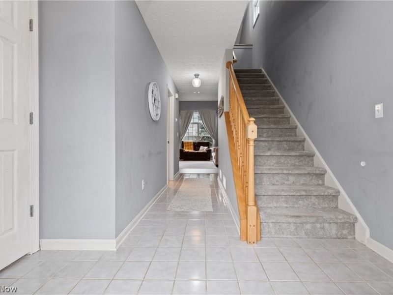 8720 Quailridge Court, Macedonia, OH 44056 Photo 5