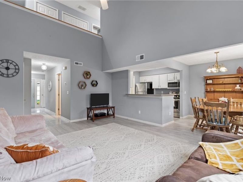 8720 Quailridge Court, Macedonia, OH 44056 Photo 9