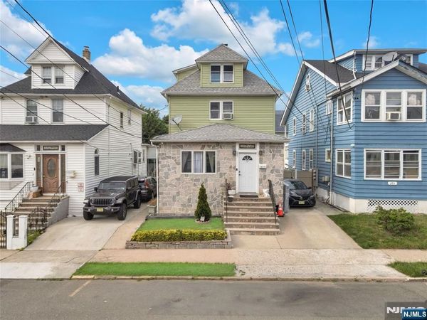 269-271 18th Avenue, PATERSON, NJ 07504