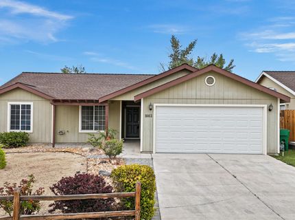 1662 Round Up Road, Fernley, NV 89408 Photo