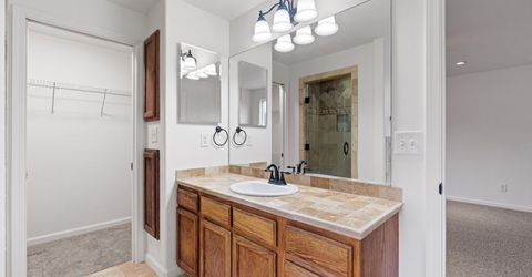 1662 Round Up Road, Fernley, NV 89408 Photo