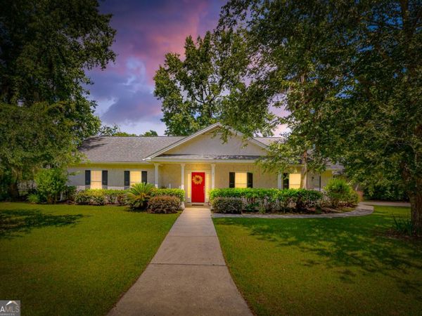 21 Hardwood Forest Circle, Brunswick, GA 31525