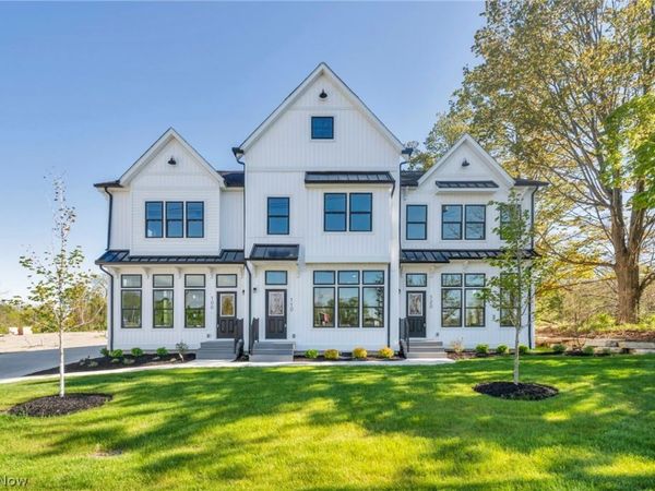 120 Cider Mill , Chardon, OH 44024