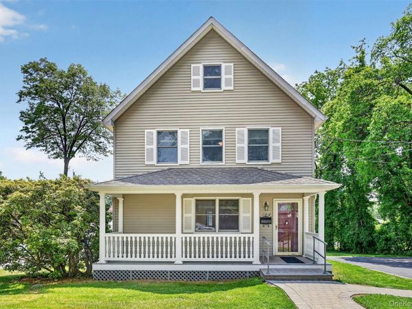 106 Cedar Avenue, Pearl River, NY 10965