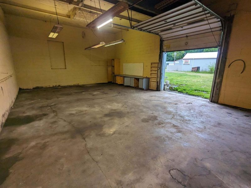 930 Kinzler Avenue, Lancaster, OH 43130 Photo 1