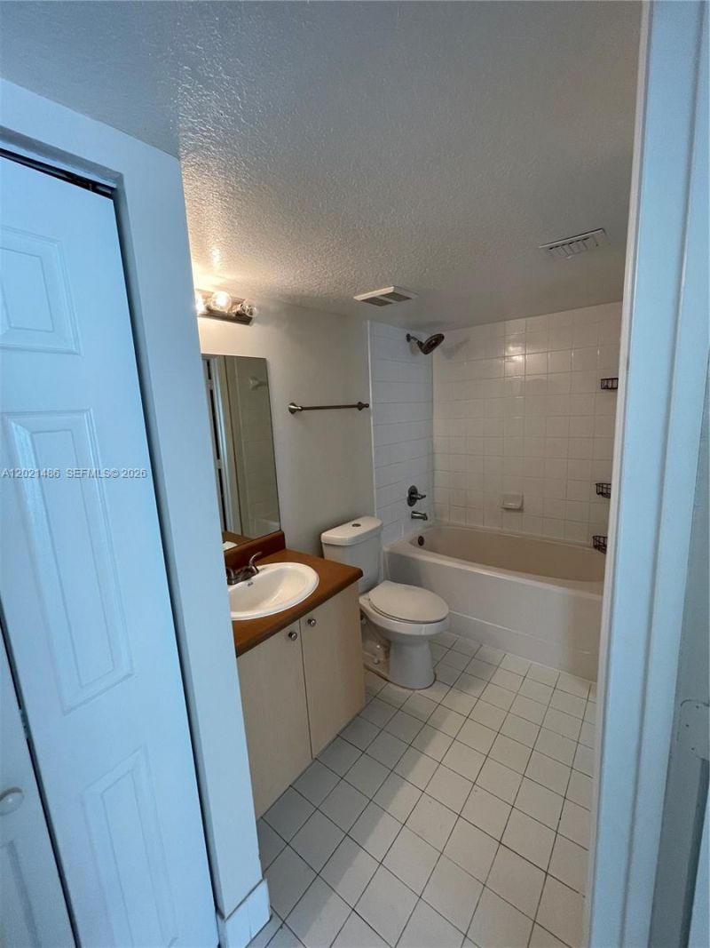 4081 San Marino Blvd , Unit 206, West Palm Beach, FL 33409 Photo