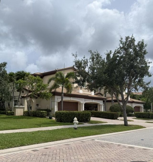 99 Tresana Boulevard, Unit 1, Jupiter, FL 33478 Photo