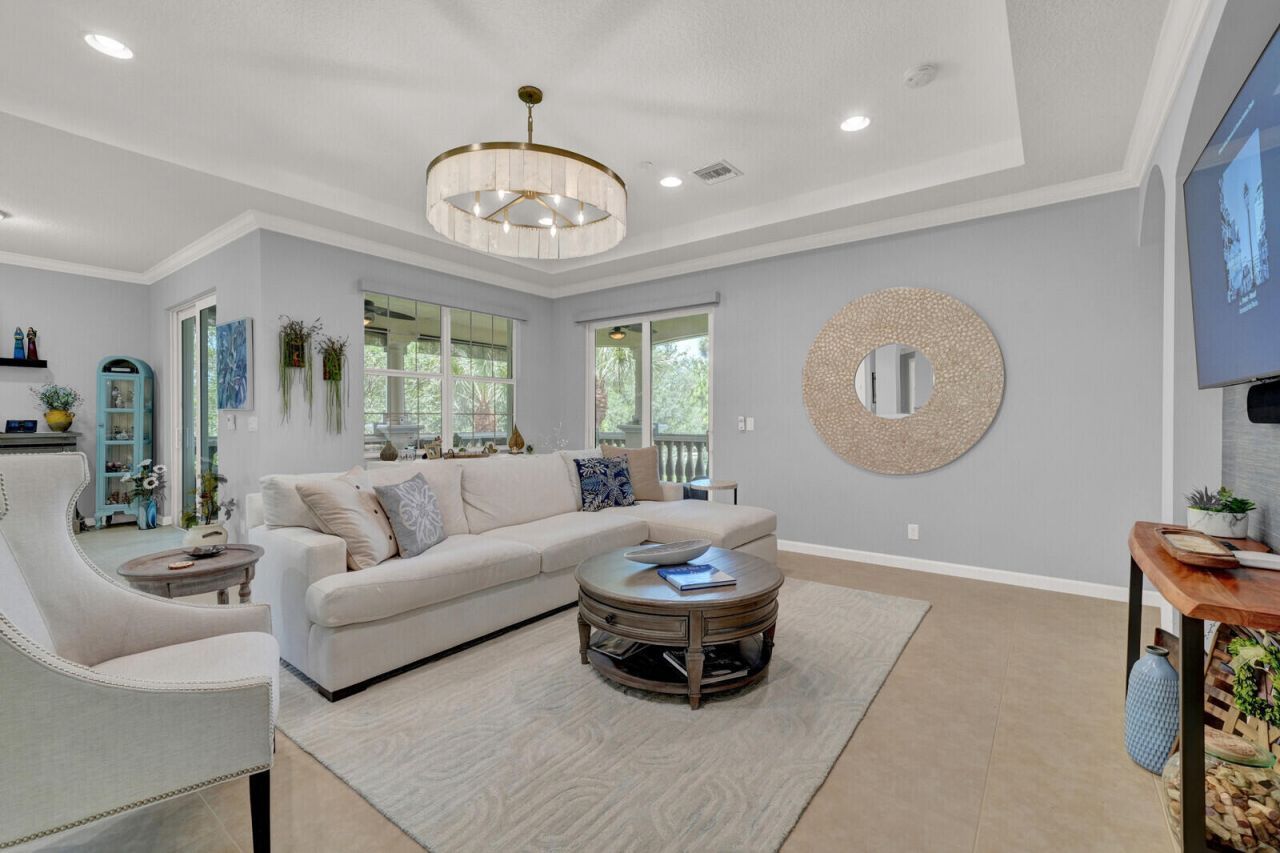 99 Tresana Boulevard, Unit 1, Jupiter, FL 33478 Photo