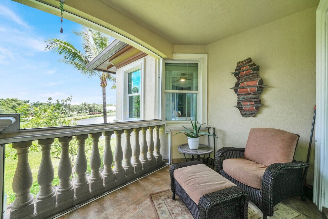 99 Tresana Boulevard, Unit 1, Jupiter, FL 33478 Photo