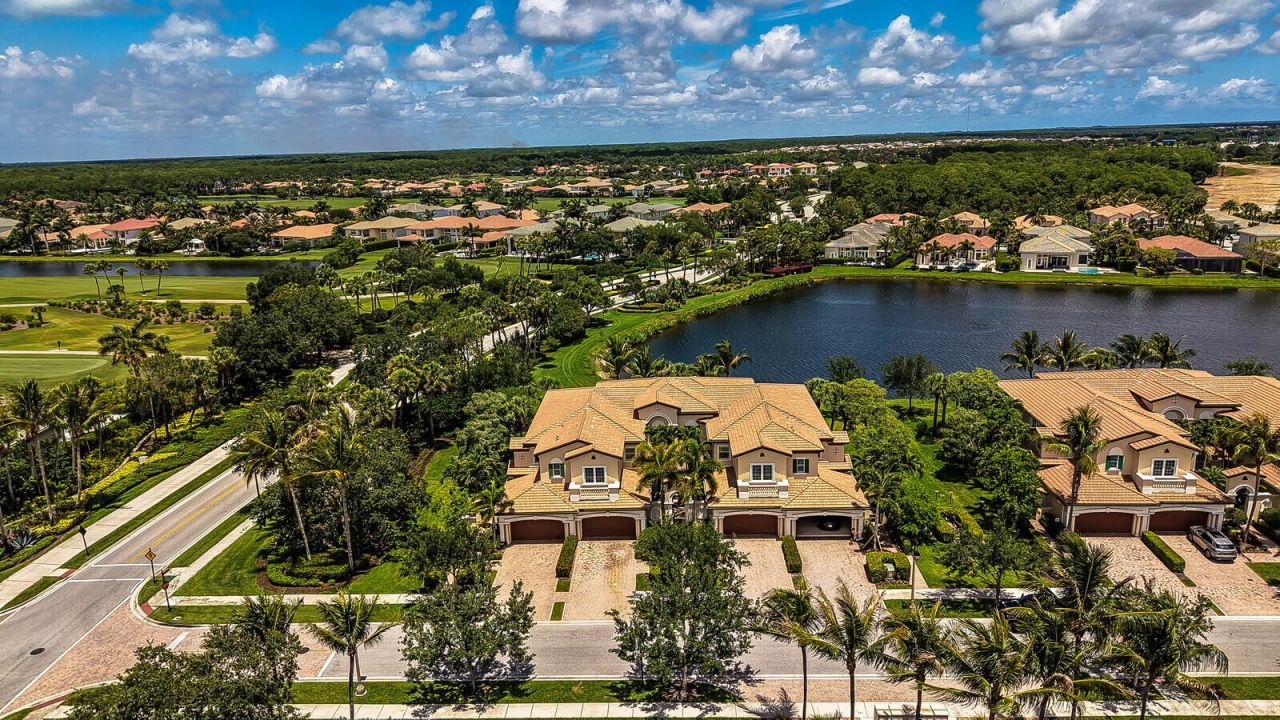 99 Tresana Boulevard, Unit 1, Jupiter, FL 33478 Photo