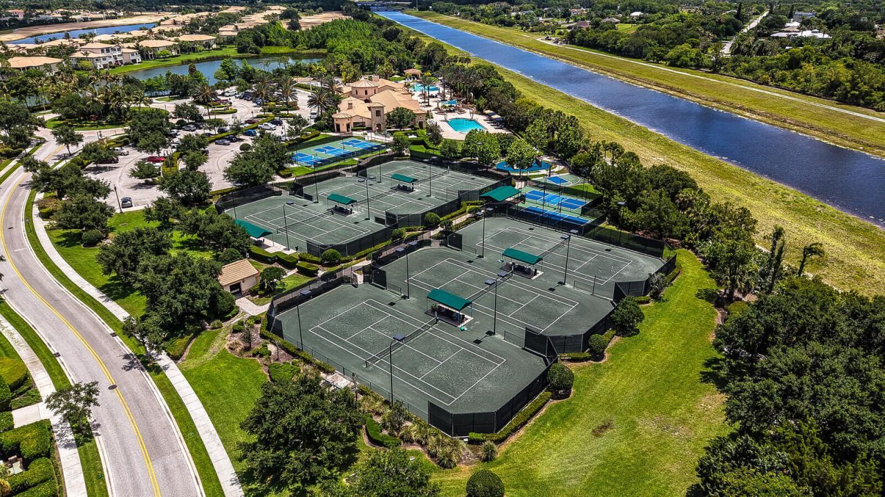 99 Tresana Boulevard, Unit 1, Jupiter, FL 33478 Photo
