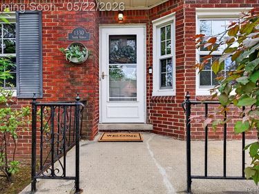 1330 N Vernon Street, Dearborn, MI 48128