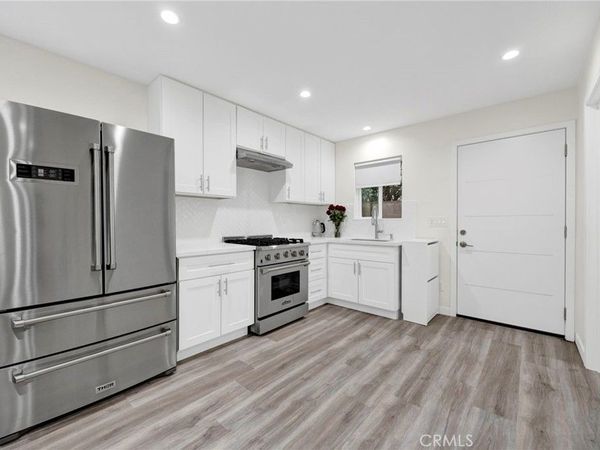 8744 Ruffner Avenue, Northridge, CA 91343