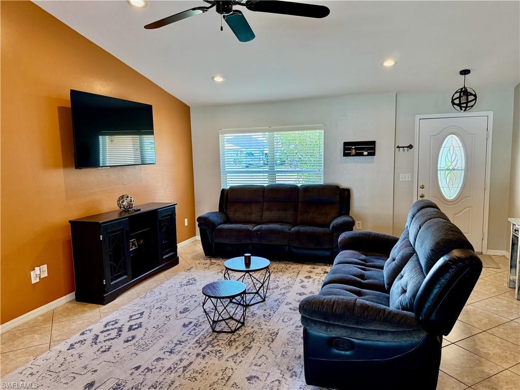 213 SW 10th Ter , Cape Coral, FL 33991 Photo