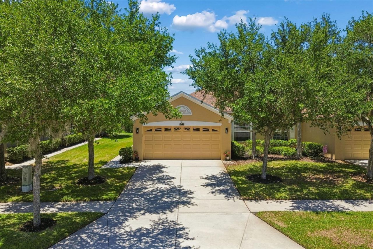 4329 Ashton Meadows Way, Wesley Chapel, FL 33543 Photo
