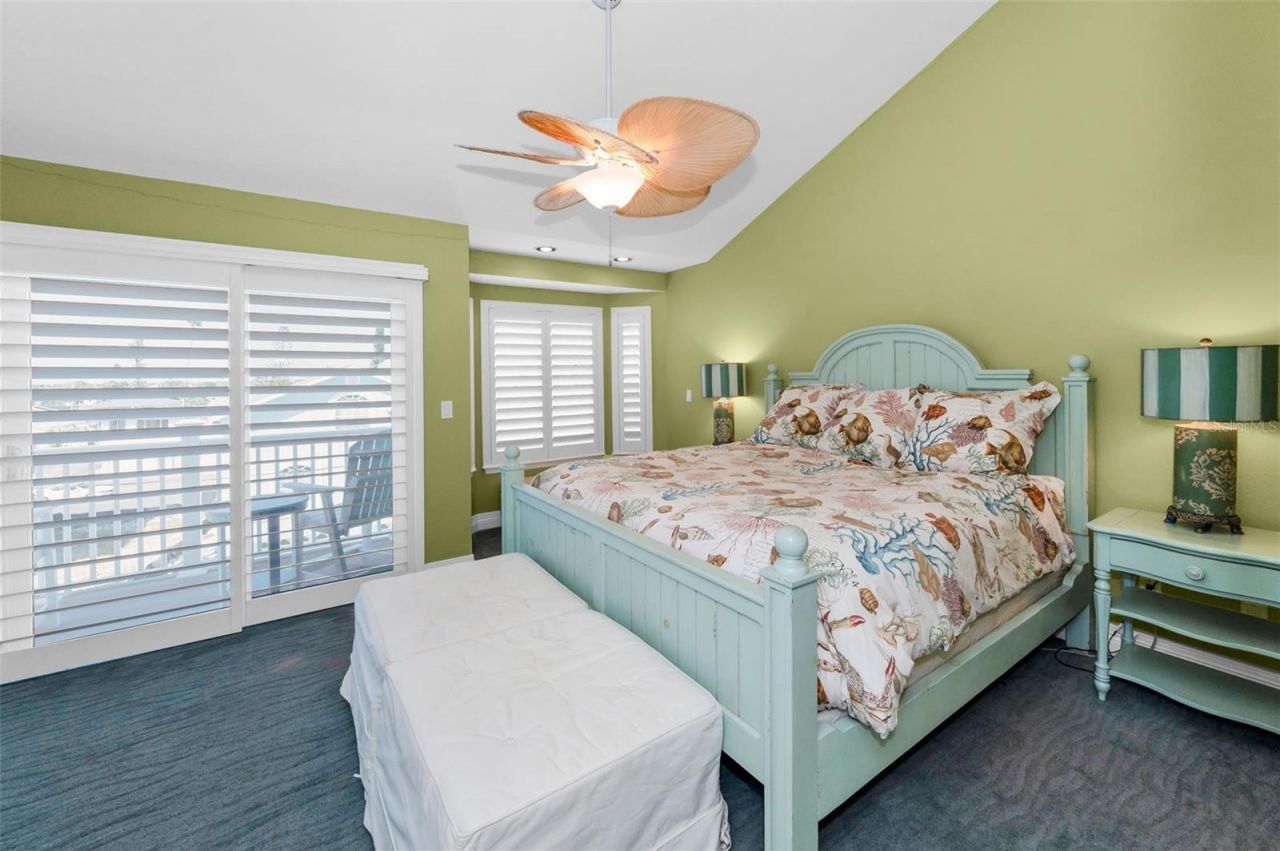 13303 Gulf Lane, Madeira Beach, FL 33708 Photo