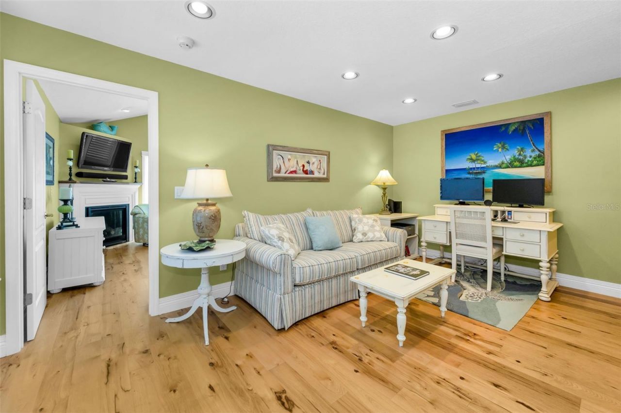 13303 Gulf Lane, Madeira Beach, FL 33708 Photo