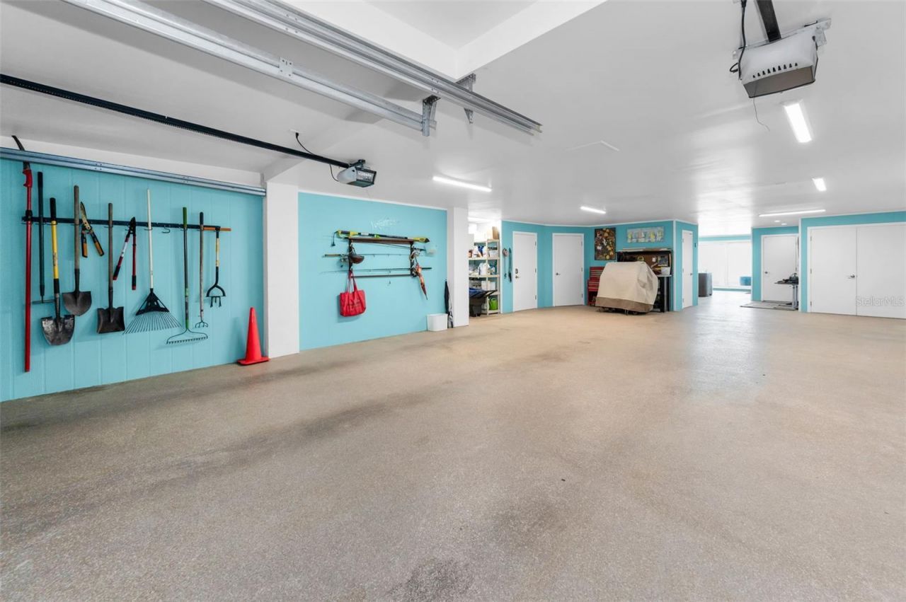 13303 Gulf Lane, Madeira Beach, FL 33708 Photo