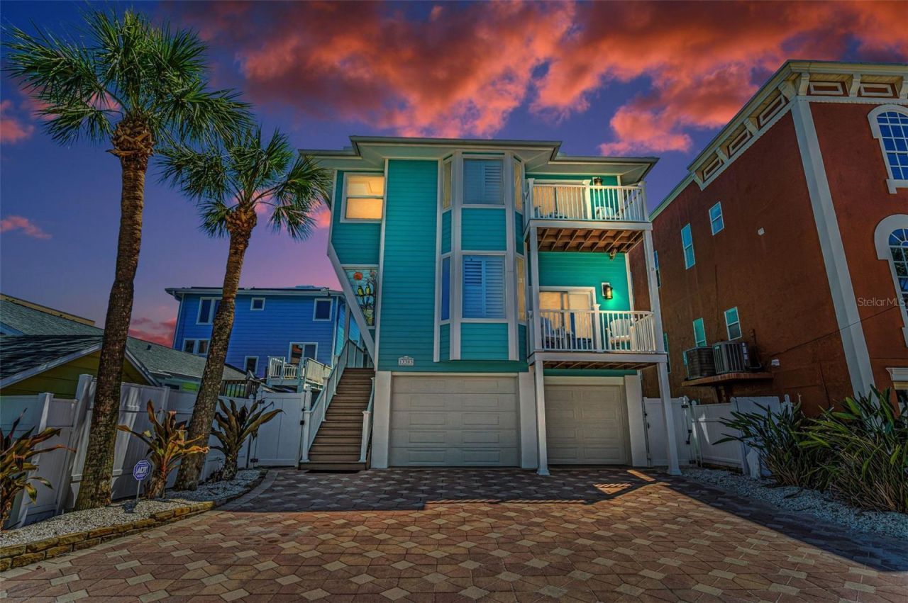 13303 Gulf Lane, Madeira Beach, FL 33708 Photo
