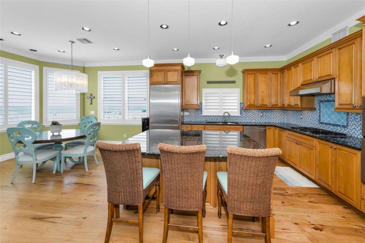 13303 Gulf Lane, Madeira Beach, FL 33708 Photo