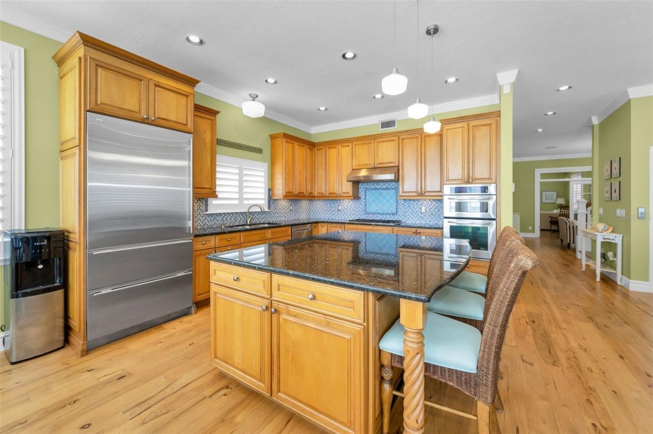 13303 Gulf Lane, Madeira Beach, FL 33708 Photo