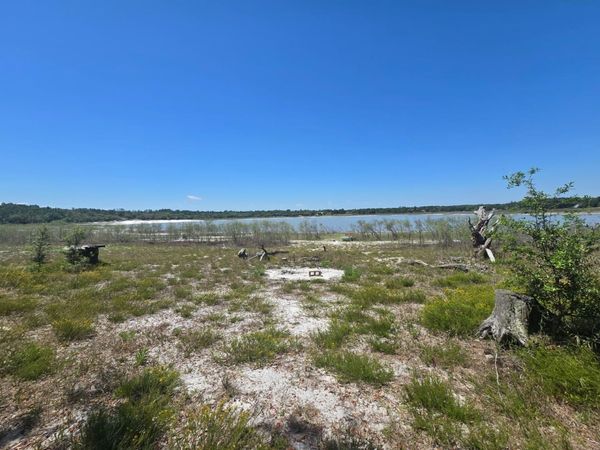 2007 Ambassador Court, Chipley, FL 32428