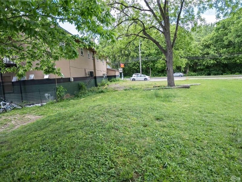 30 Seven Mile Avenue, New Miami, OH 45011 Photo 5