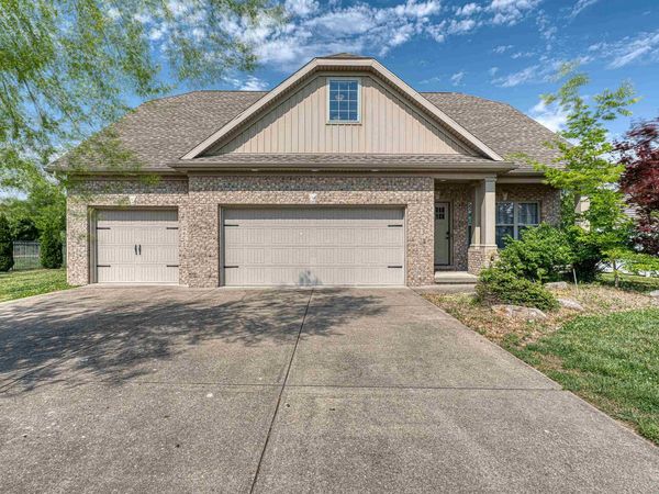 3749 Arbor Pointe Drive, Newburgh, IN 47630