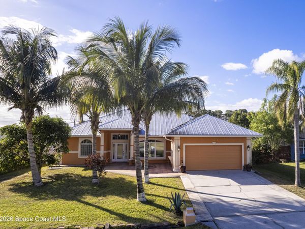 4074 SW Kallen Street , Port St. Lucie, FL 34953