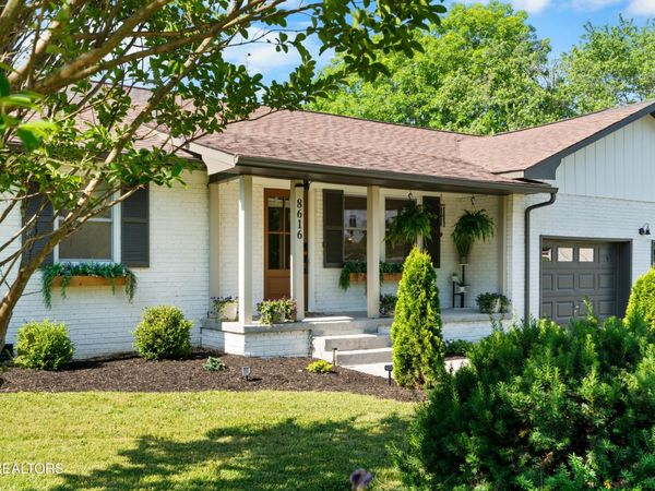 8616 Tervada Drive, Knoxville, TN 37931