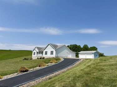 309 Sunrise Ridge Drive, Reedsville, WV 26547