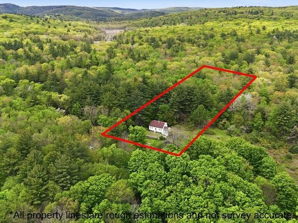 130 Crooked Ledge, Southampton, MA 01073
