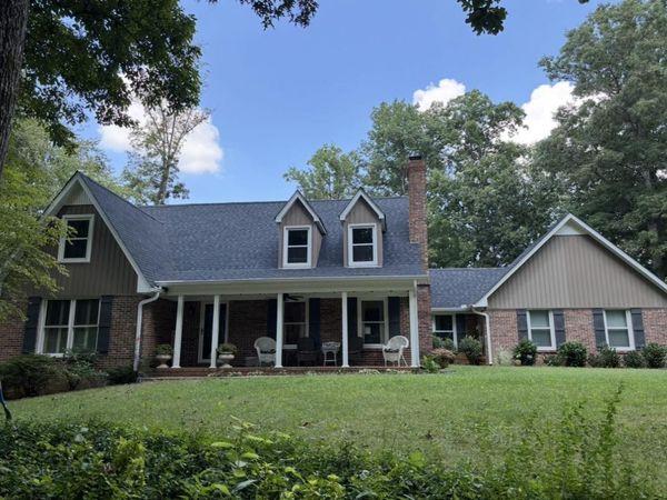 201 Hickory Blvd, McMinnville, TN 37110